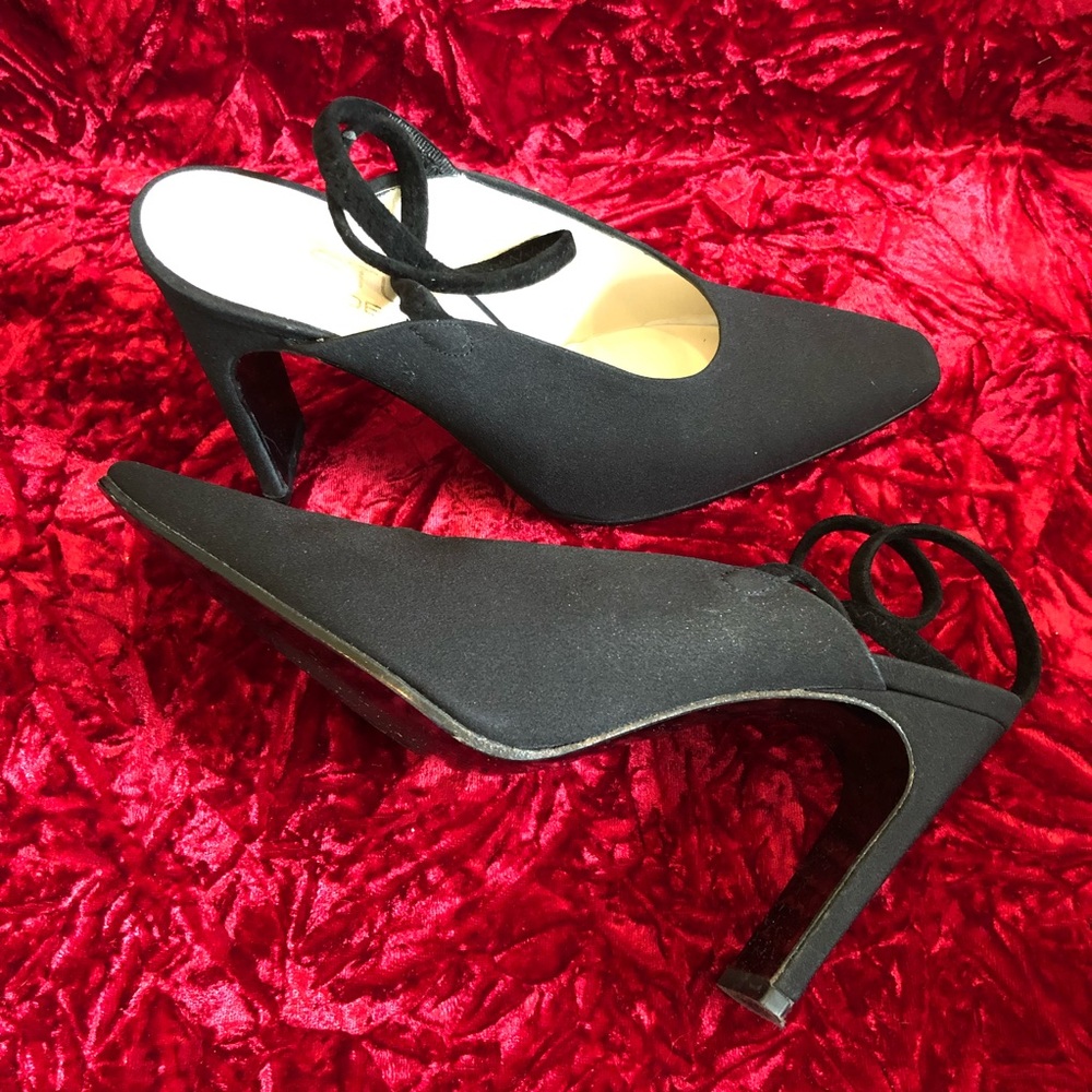 Studio Delman Black Crepe Heels